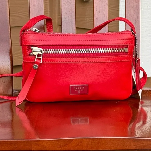 Fossil Dawson Mini Crossbody - Real Red - NWT - Picture 6 of 17